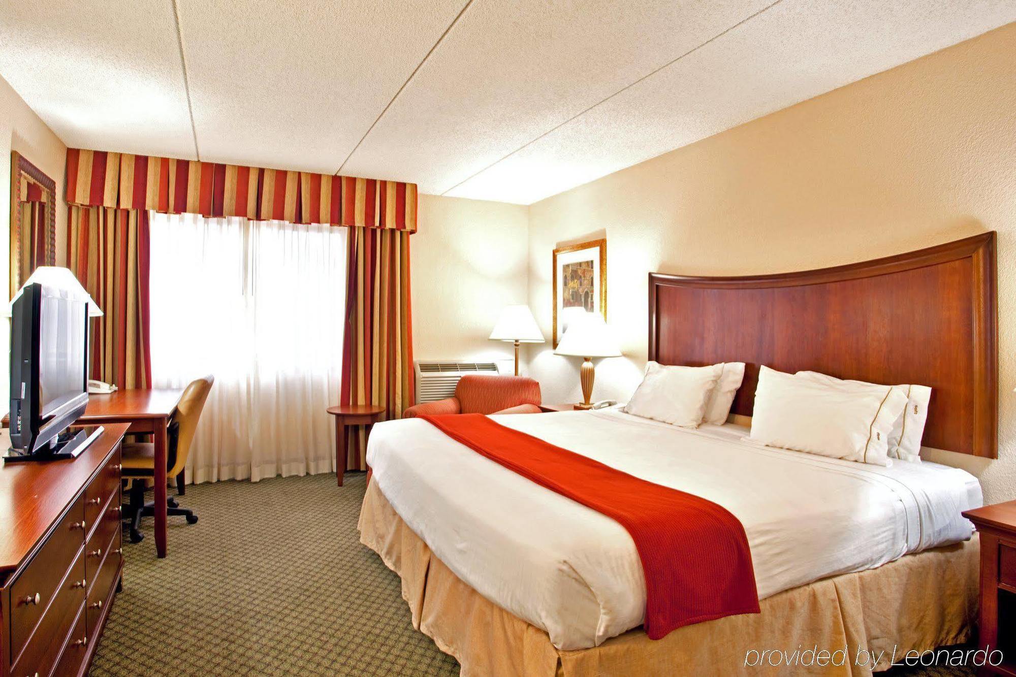 Holiday Inn Express Milwaukee - West Medical Center By Ihg Wauwatosa Zimmer foto